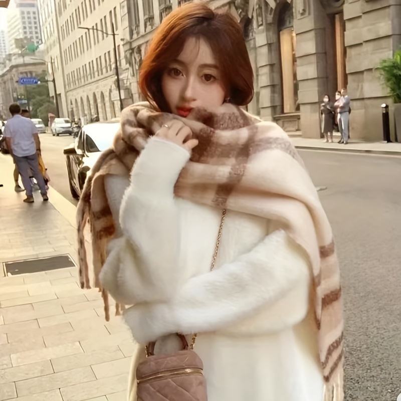 Classic Plaid Scarf for Women  - огляд і ціна Women'S Formal Accessories