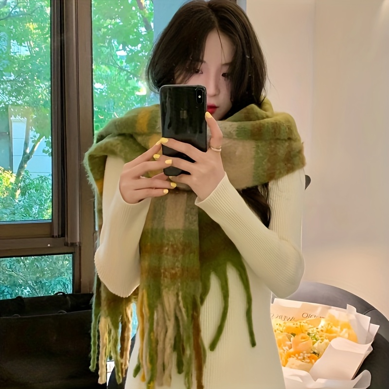 Classic Plaid Scarf for Women  - огляд і ціна Women'S Formal Accessories