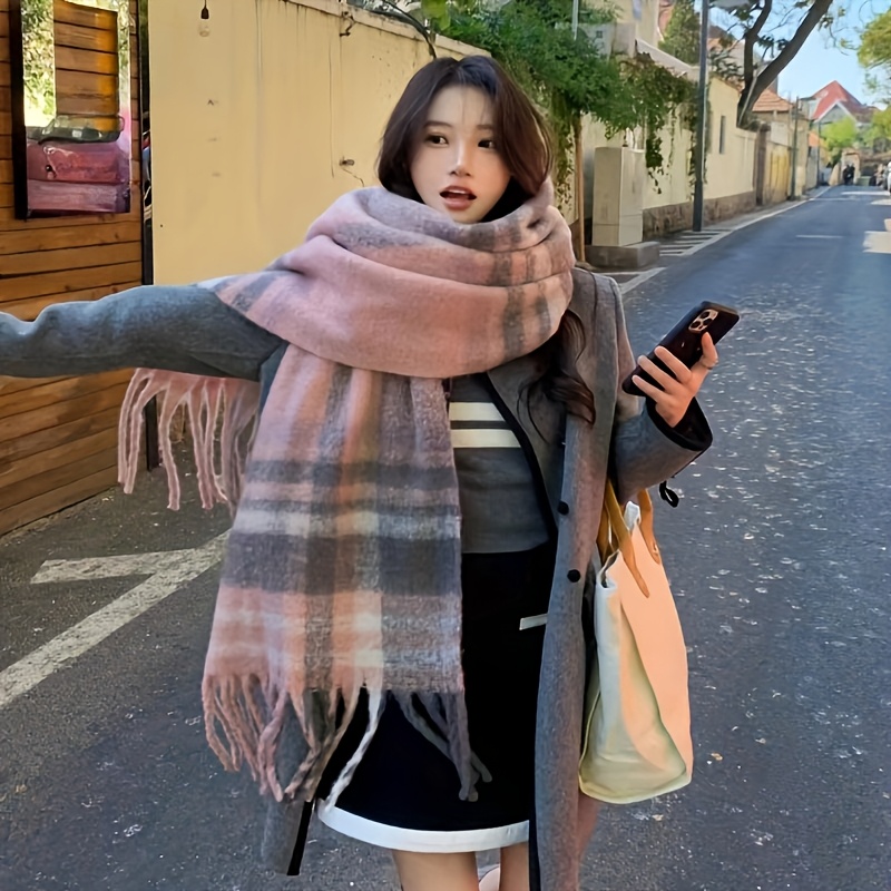 Classic Plaid Scarf for Women  - огляд і ціна Women'S Formal Accessories